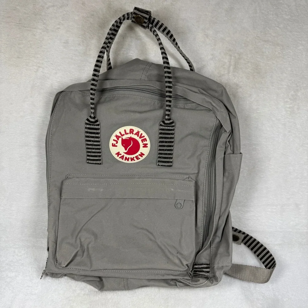Fjallraven Kanken Classic Gray Backpack Striped Webbing Straps Unisex Bag 9110